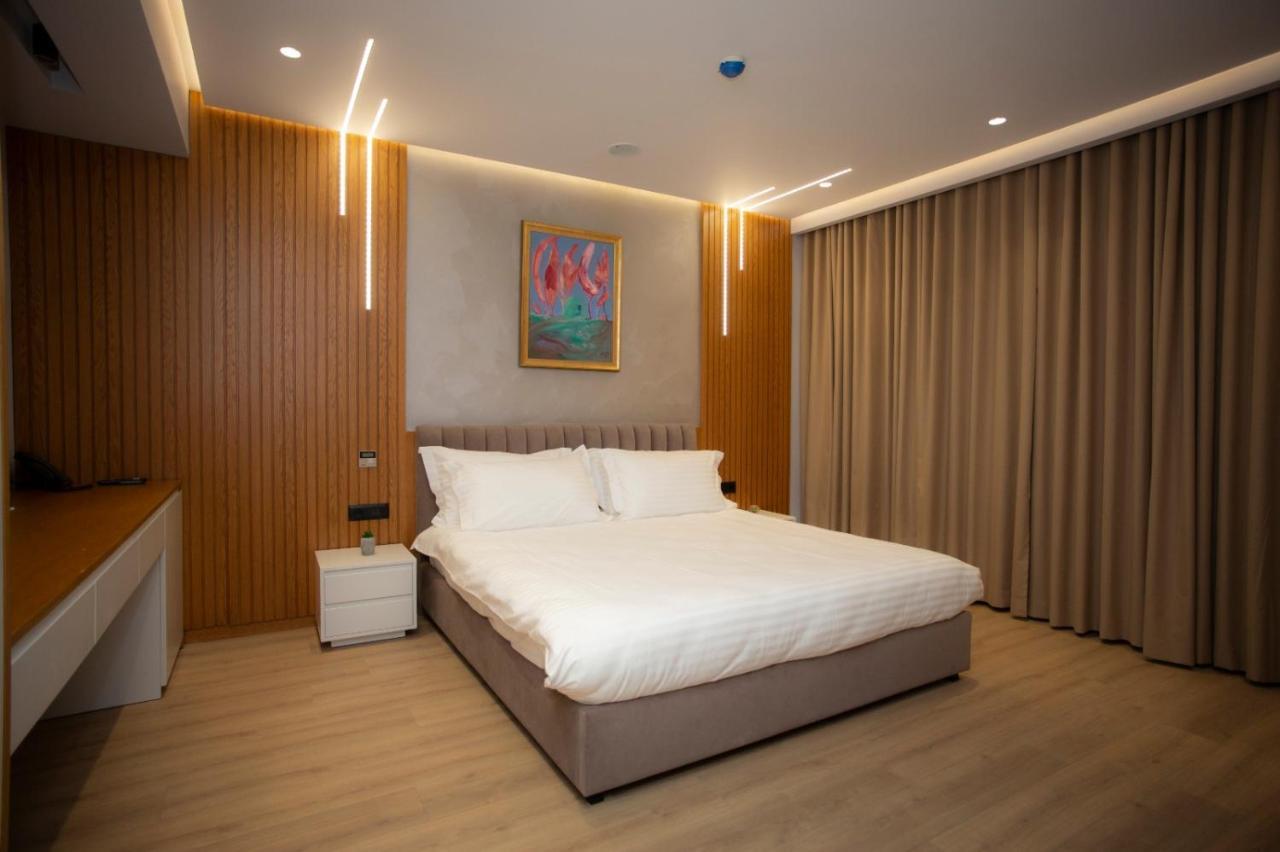 Primo Hotel 4*